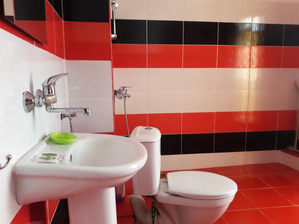 Sharkov Guest House Dolen  Экстерьер фото