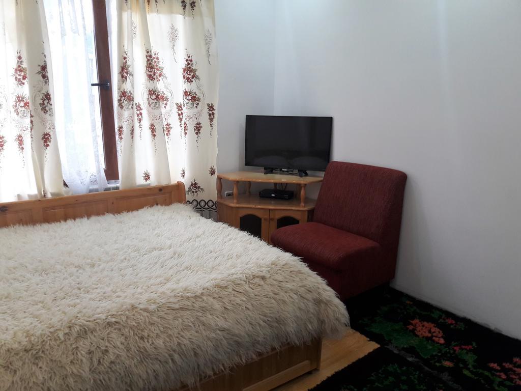 Sharkov Guest House Dolen  Экстерьер фото