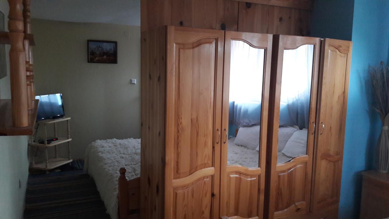Sharkov Guest House Dolen  Экстерьер фото